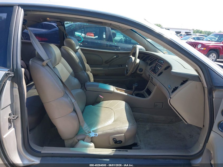 1997 BUICK RIVIERA auction photo 5