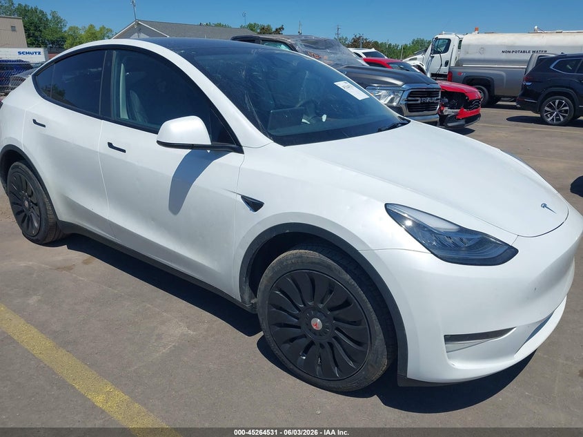 Vin: 7saygdeexpa069476, lot: 45762351, tesla model y awd/long range dual motor all-wheel drive 2023 img_1