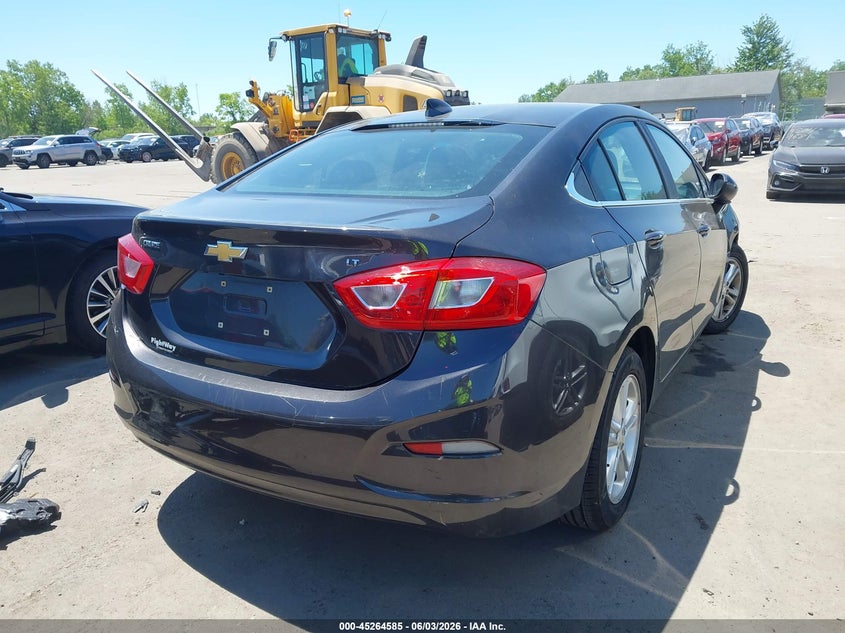 2017 CHEVROLET CRUZE auction photo 4