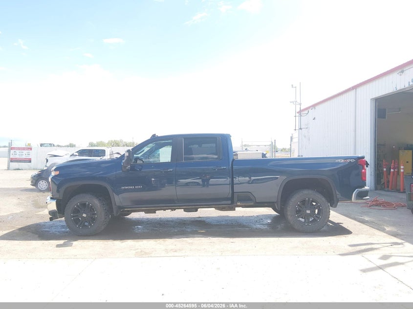 2022 Chevrolet Silverado 3500Hd 4Wd Long Bed Lt VIN: 1GC4YTEY7NF233923 Lot: 45264595