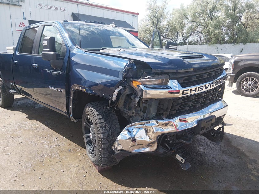 2022 Chevrolet Silverado 3500Hd 4Wd Long Bed Lt VIN: 1GC4YTEY7NF233923 Lot: 45264595