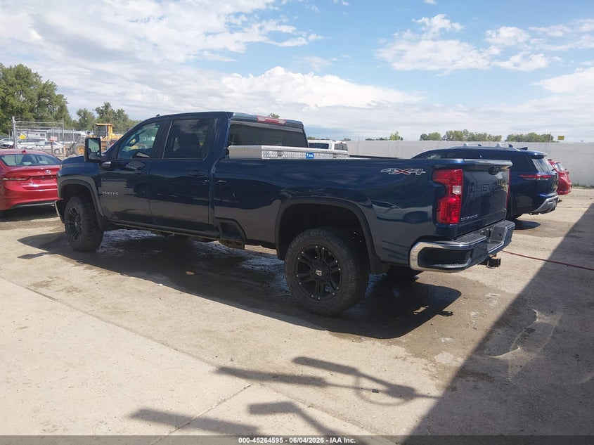 2022 Chevrolet Silverado 3500Hd 4Wd Long Bed Lt VIN: 1GC4YTEY7NF233923 Lot: 45264595