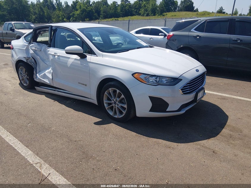 Vin: 3fa6p0luxkr278577, lot: 45762467, ford fusion hybrid se 2019 img_1