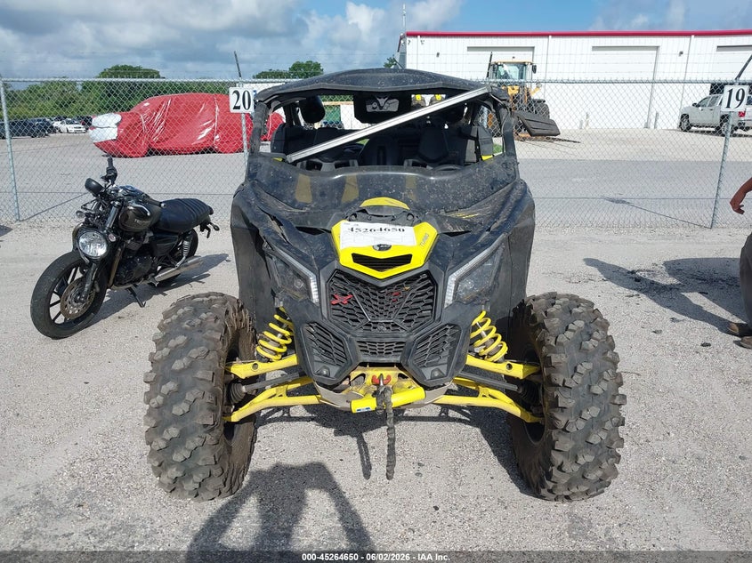 VIN 3JBVRAY20KK000621 2019 CAN-AM MAVERICK X3 X MR TURBO