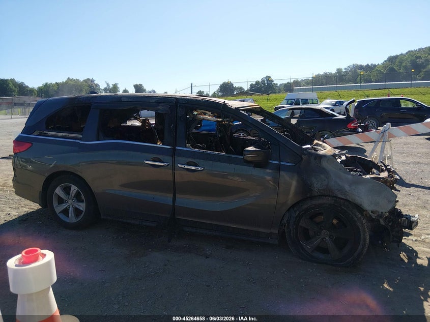 VIN 5FNRL6H74KB093709 2019 HONDA ODYSSEY EX-L
