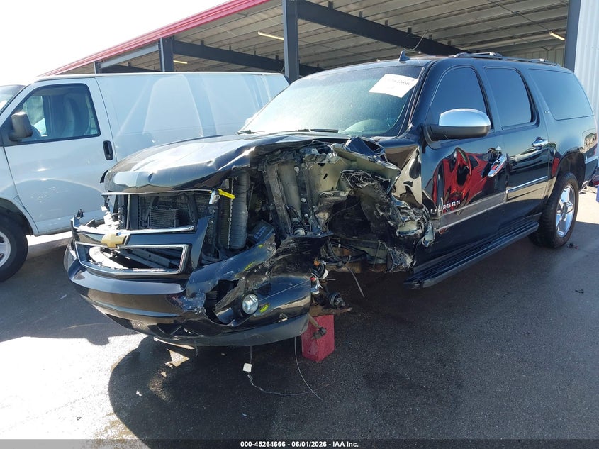 2013 CHEVROLET SUBURBAN 1500 auction photo 6