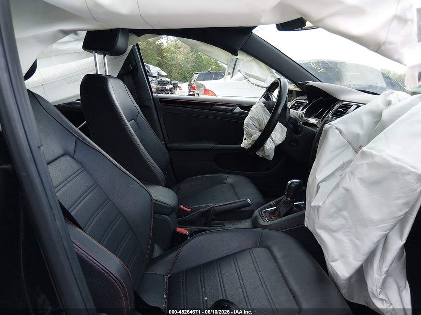 2017 VOLKSWAGEN JETTA auction photo 5