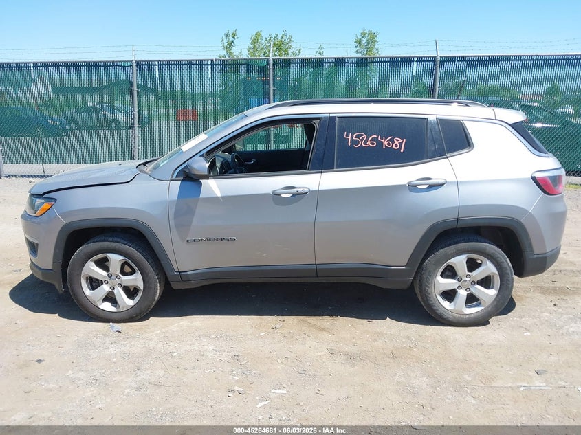 2018 Jeep Compass Latitude 4X4 VIN: 3C4NJDBB4JT270961 Lot: 45264681