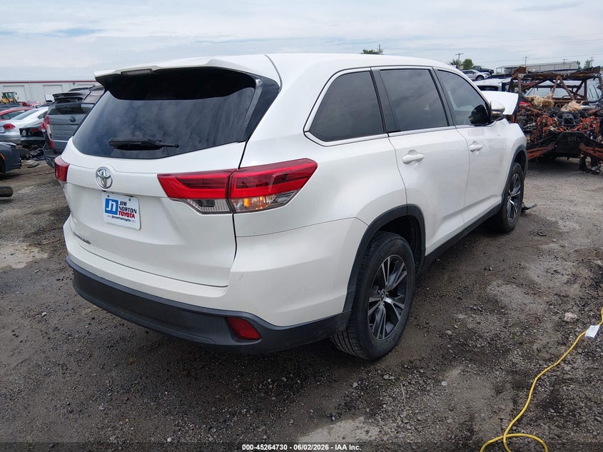 2019 TOYOTA HIGHLANDER auction photo 4