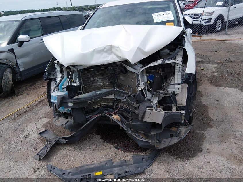 2019 TOYOTA HIGHLANDER auction photo 6
