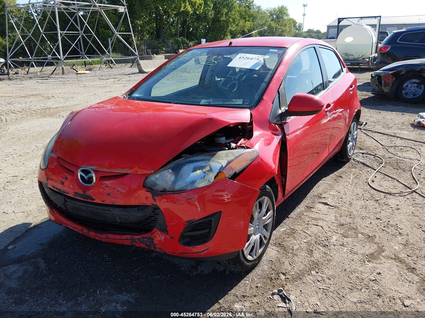 Vin: jm1de1ky4d0164465, lot: 45762573, mazda mazda2 sport 20132