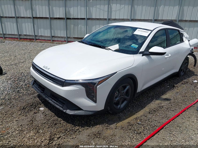 Vin: 3kpft4de3se020753, lot: 45762625, kia k4 lxs 20252