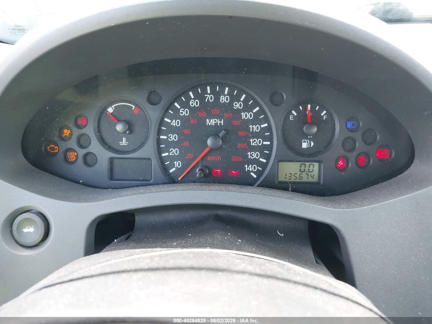 2005 FORD FOCUS auction photo 7