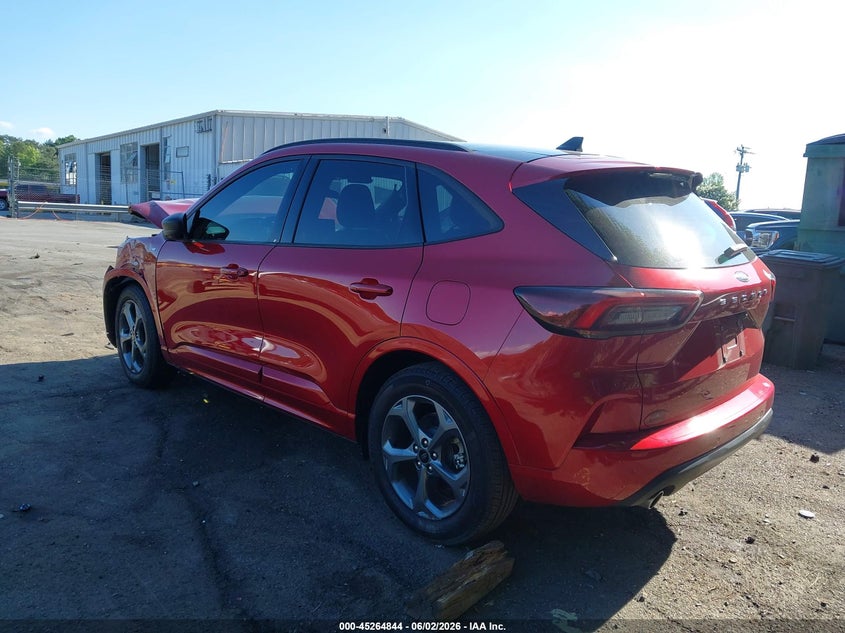 Vin: 1fmcu0mn8pub19288, lot: 45762664, ford escape st-line 20233