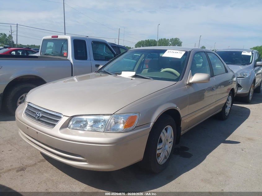 2001 Toyota Camry Le/Xle 4T1BF22K91U119592 photo 1