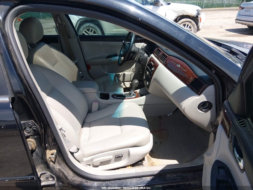 2011 CHEVROLET IMPALA auction photo 5