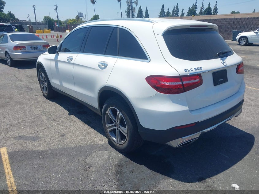 Vin: wdc0g4jb1kv197120, lot: 45762724, mercedes-benz glc 300 20193