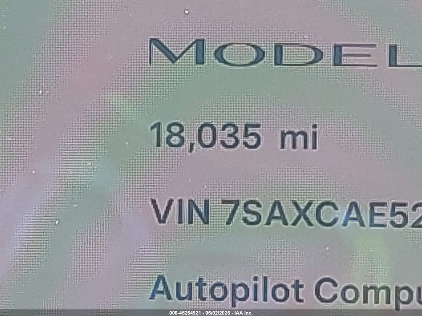 2024 Tesla Model X Long Range VIN: 7SAXCAE52RF442294 Lot: 45264921