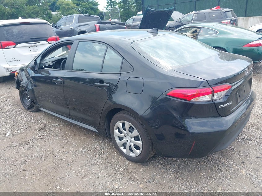 2025 TOYOTA COROLLA auction photo 3
