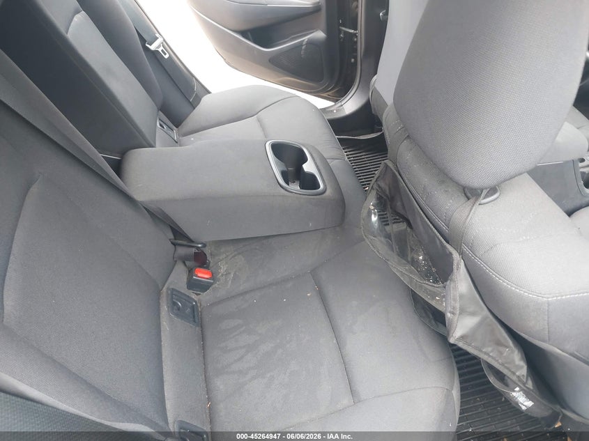 2025 TOYOTA COROLLA auction photo 8