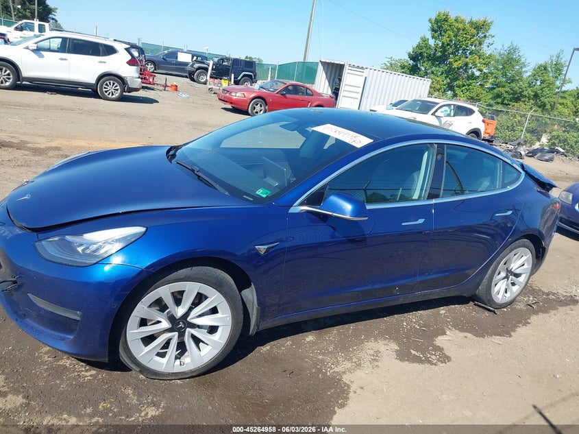 2019 Tesla Model 3 Long Range/Performance VIN: 5YJ3E1EB2KF433922 Lot: 45264958