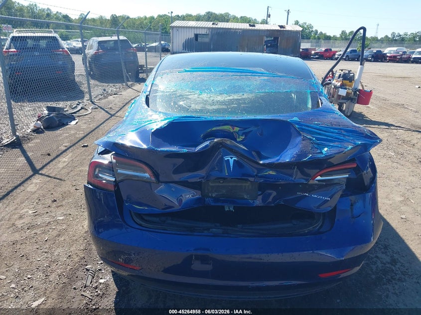 2019 Tesla Model 3 Long Range/Performance VIN: 5YJ3E1EB2KF433922 Lot: 45264958
