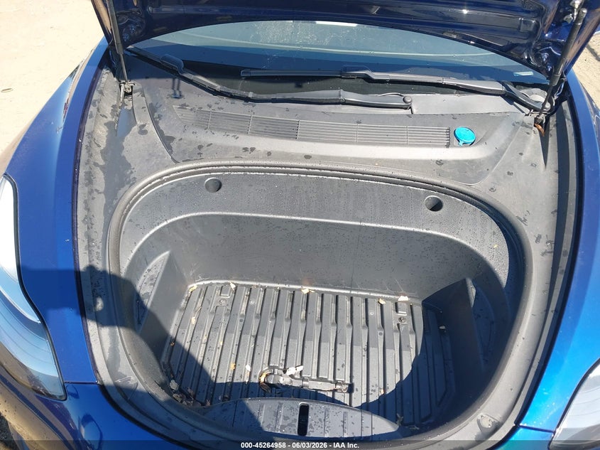 TESLA MODEL 3 - zdjęcie 10