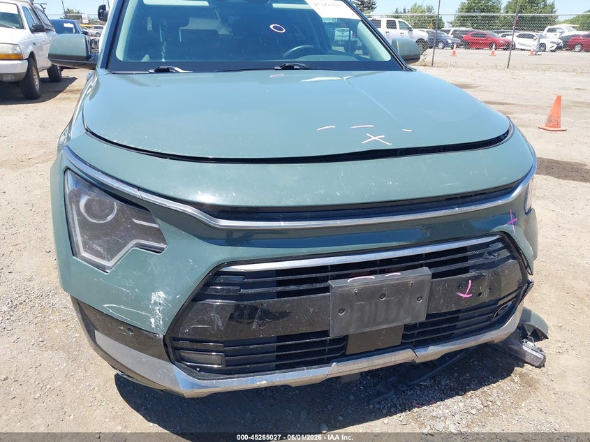 2023 Kia Niro Sx VIN: KNDCT3LE2P5061120 Lot: 45265027