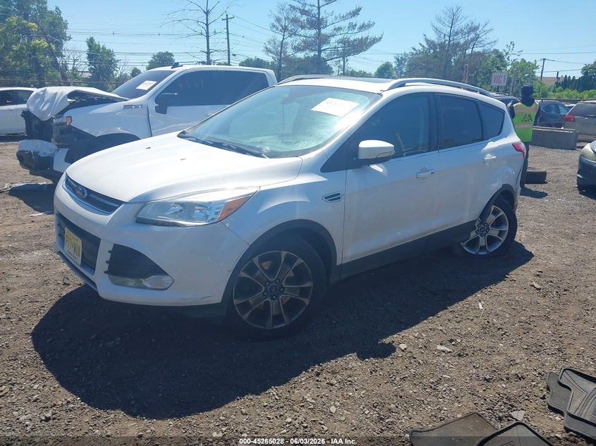 Vin: 1fmcu9jx3gua48107, lot: 45762848, ford escape titanium 20162