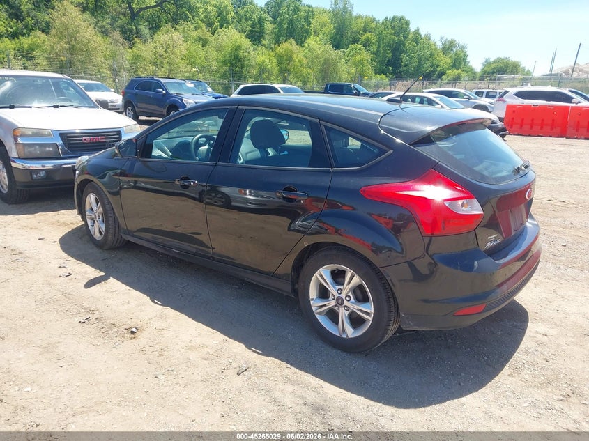 Vin: 1fadp3k25dl321149, lot: 45762849, ford focus se 20133