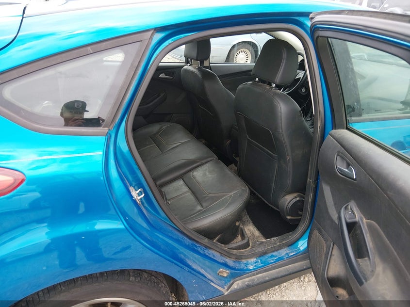 2015 FORD FOCUS auction photo 8