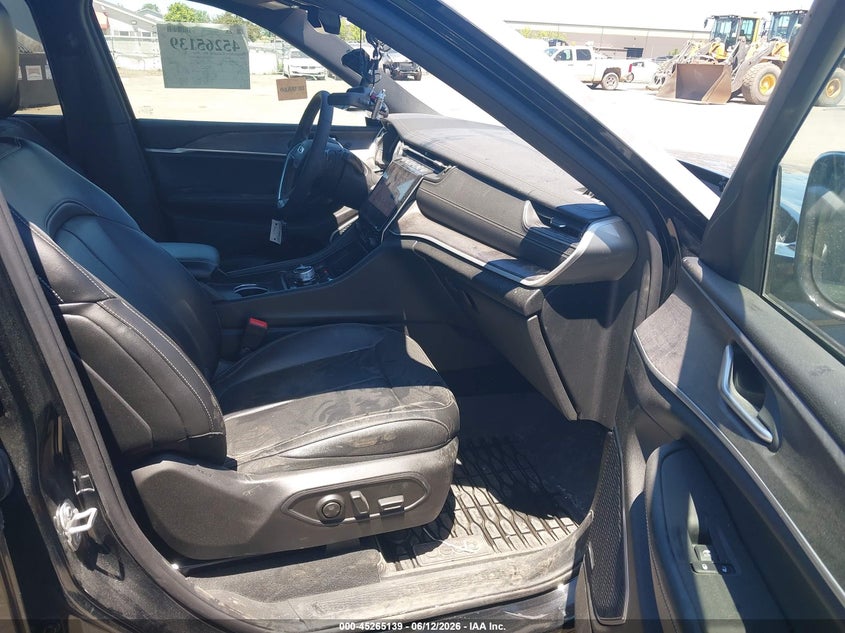 2024 JEEP GRAND CHEROKEE 4XE auction photo 5