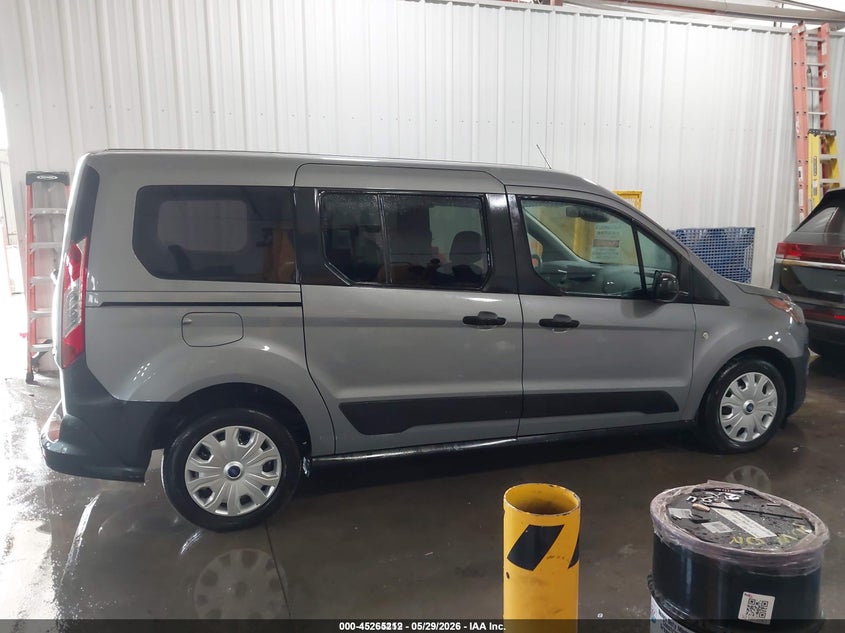 AtlanticExpress - Ford Transit Connect