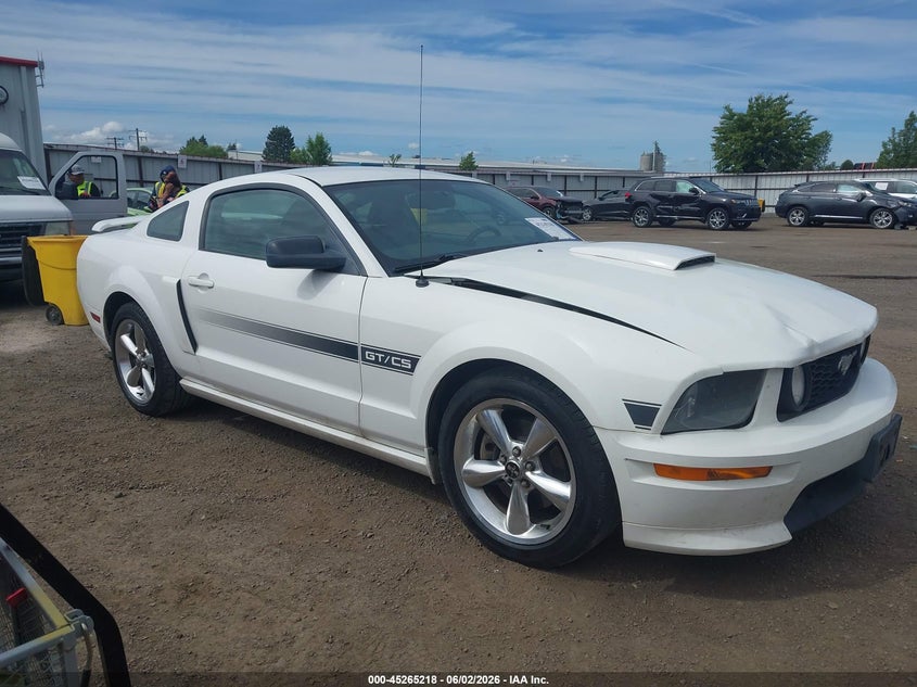 AtlanticExpress - Ford Mustang
