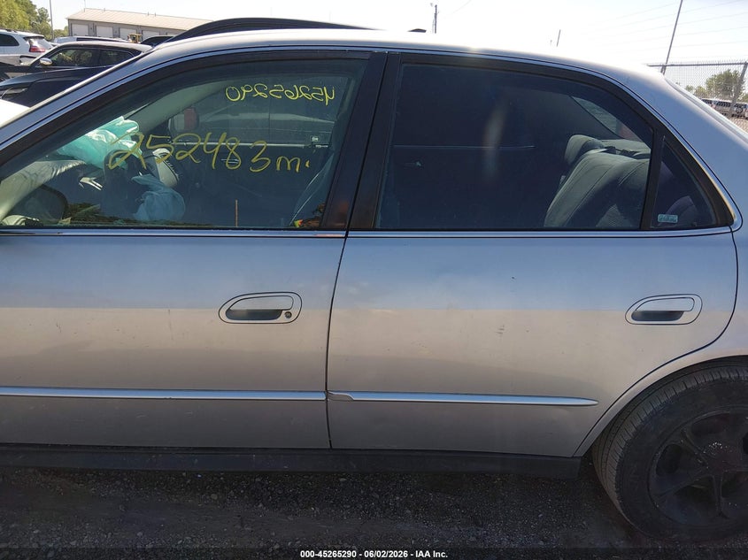 2001 Honda Accord Value Package VIN: 1HGCF86601A106967 Lot: 45265290