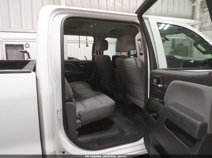 2017 Chevrolet Silverado 3500Hd Wt Unknown Lot 111045265298 Vin 1GC4KYCG0HF207077