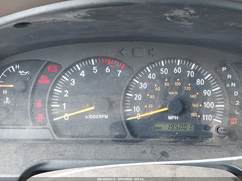 2000 Toyota Tundra Sr5 V8 VIN: 5TBRT3418YS121475 Lot: 45265312