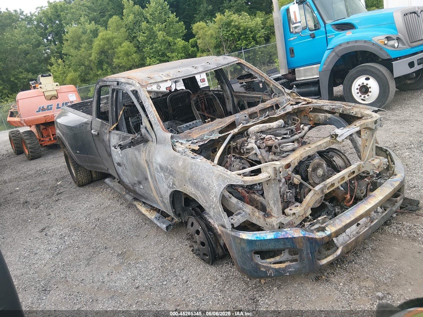 2022 RAM 3500  (VIN: 3C63RRHL7NG114786)