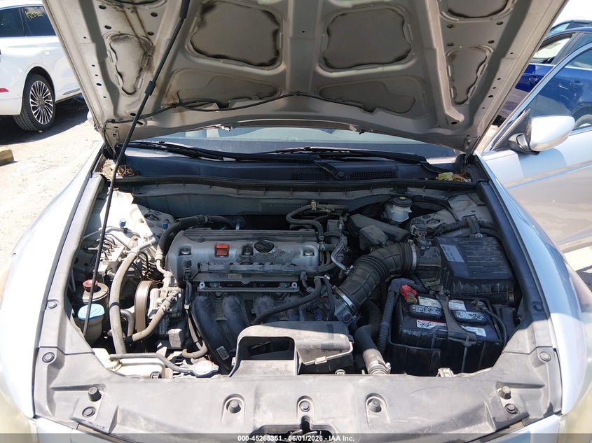 2012 Honda Accord 2.4 2.4 Lx silver Lot 111045265351 Vin 1HGCP2F30CA043288