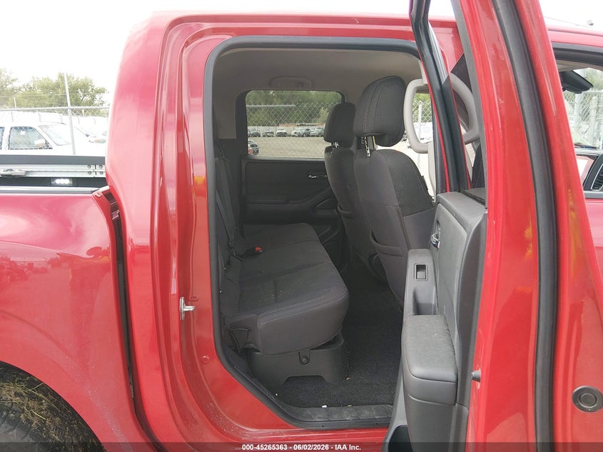2022 NISSAN FRONTIER auction photo 8