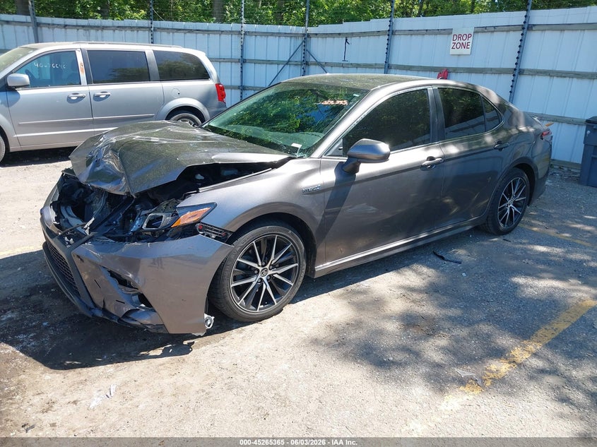 Vin: 4t1g31ak0mu022392, lot: 45763185, toyota camry se hybrid 20212