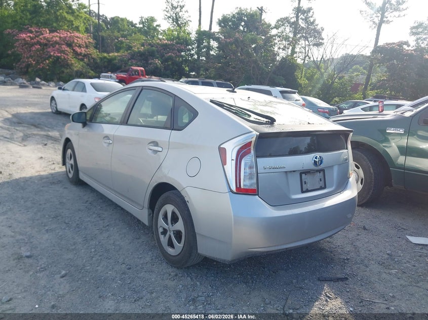 2013 TOYOTA PRIUS auction photo 3