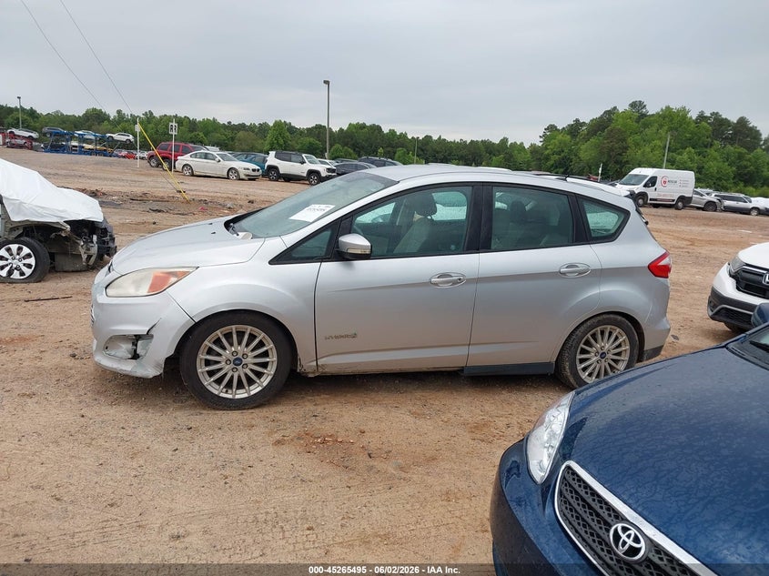 2013 Ford C-Max Hybrid Se VIN: 1FADP5AU7DL557395 Lot: 45265495