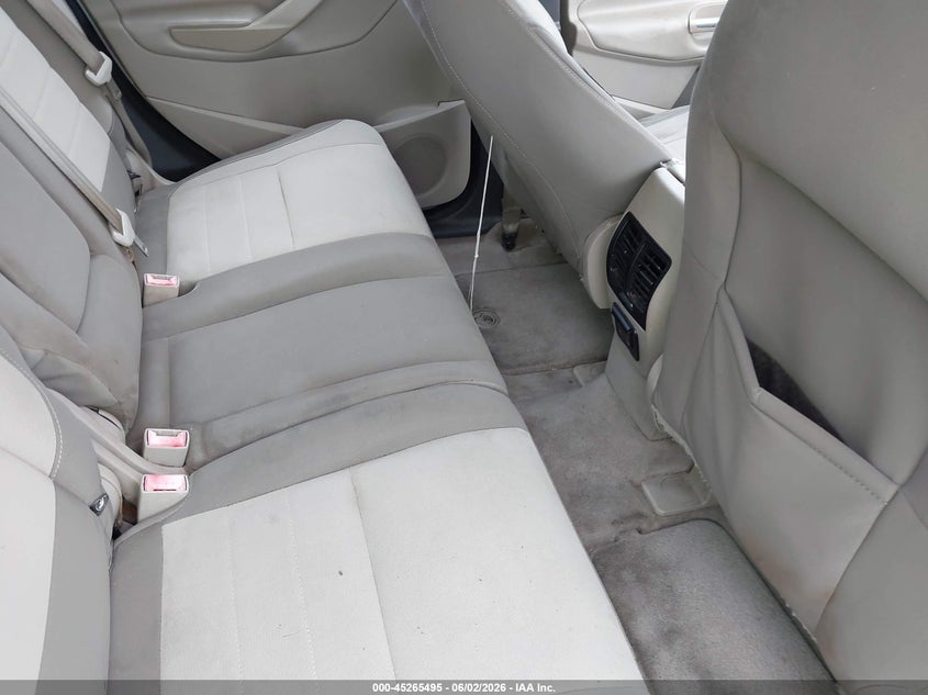 2013 Ford C-Max Hybrid Se VIN: 1FADP5AU7DL557395 Lot: 45265495