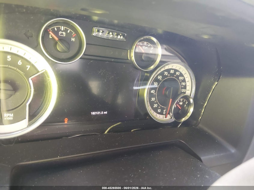 2016 RAM 1500 auction photo 7