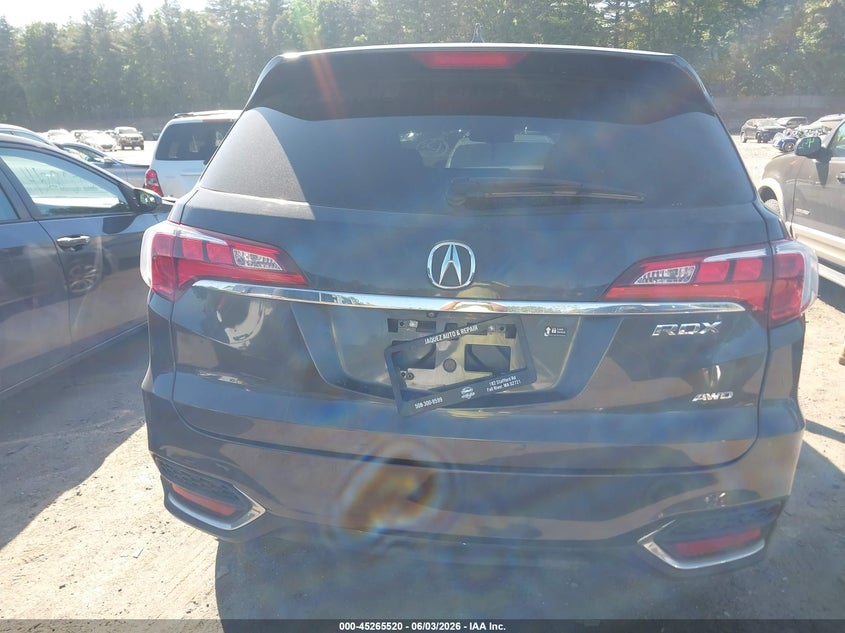 2016 Acura Rdx Technology Acurawatch Plus Packages/Technology Package VIN: 5J8TB4H58GL017802 Lot: 45265520