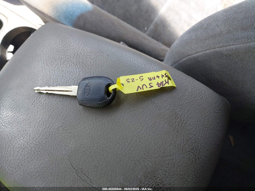2005 Kia Sorento Ex/Lx VIN: KNDJD733555442452 Lot: 45265544