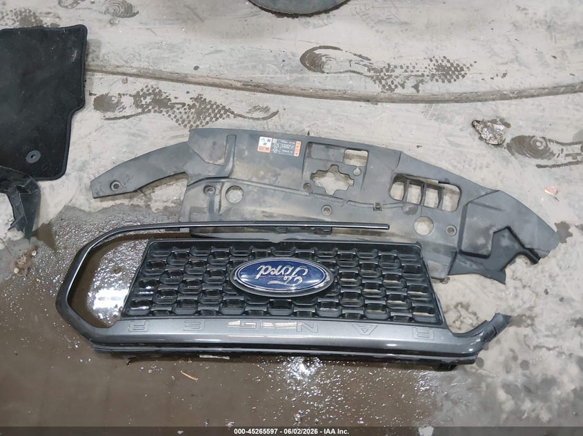 2023 Ford Ranger Xlt VIN: 1FTER4FHXPLE18042 Lot: 45265597