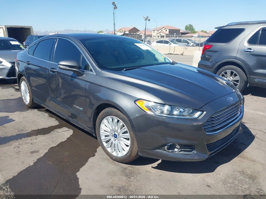 Vin: 3fa6p0lu3fr137517, lot: 45763432, ford fusion hybrid se 2015 img_1