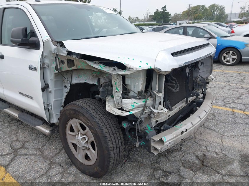 2016 Toyota Tundra Sr5 5.7L V8 VIN: 5TFRY5F12GX205107 Lot: 45265705